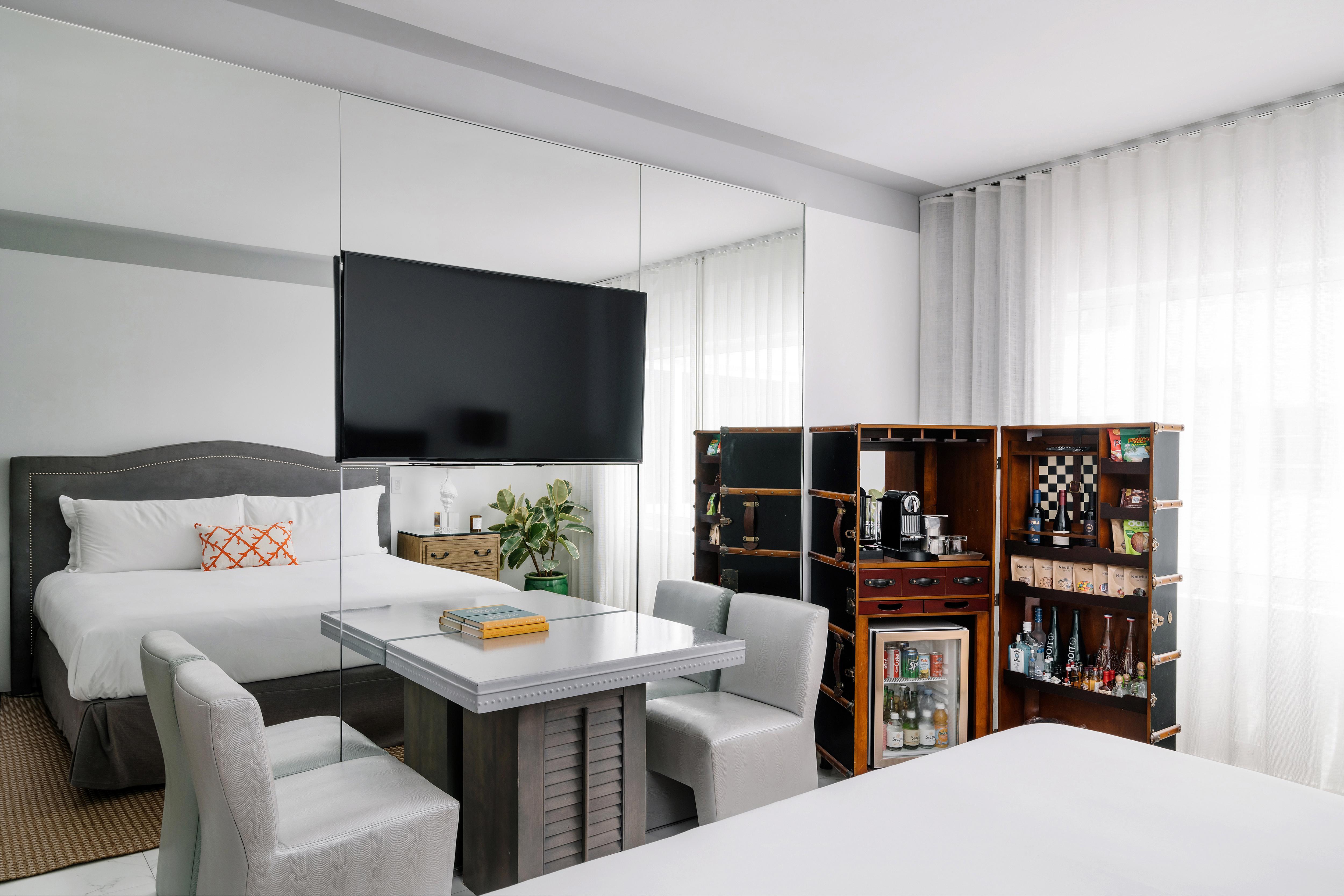Nautilus Sonesta מיאמי ביץ' מראה חיצוני תמונה A room at the hotel