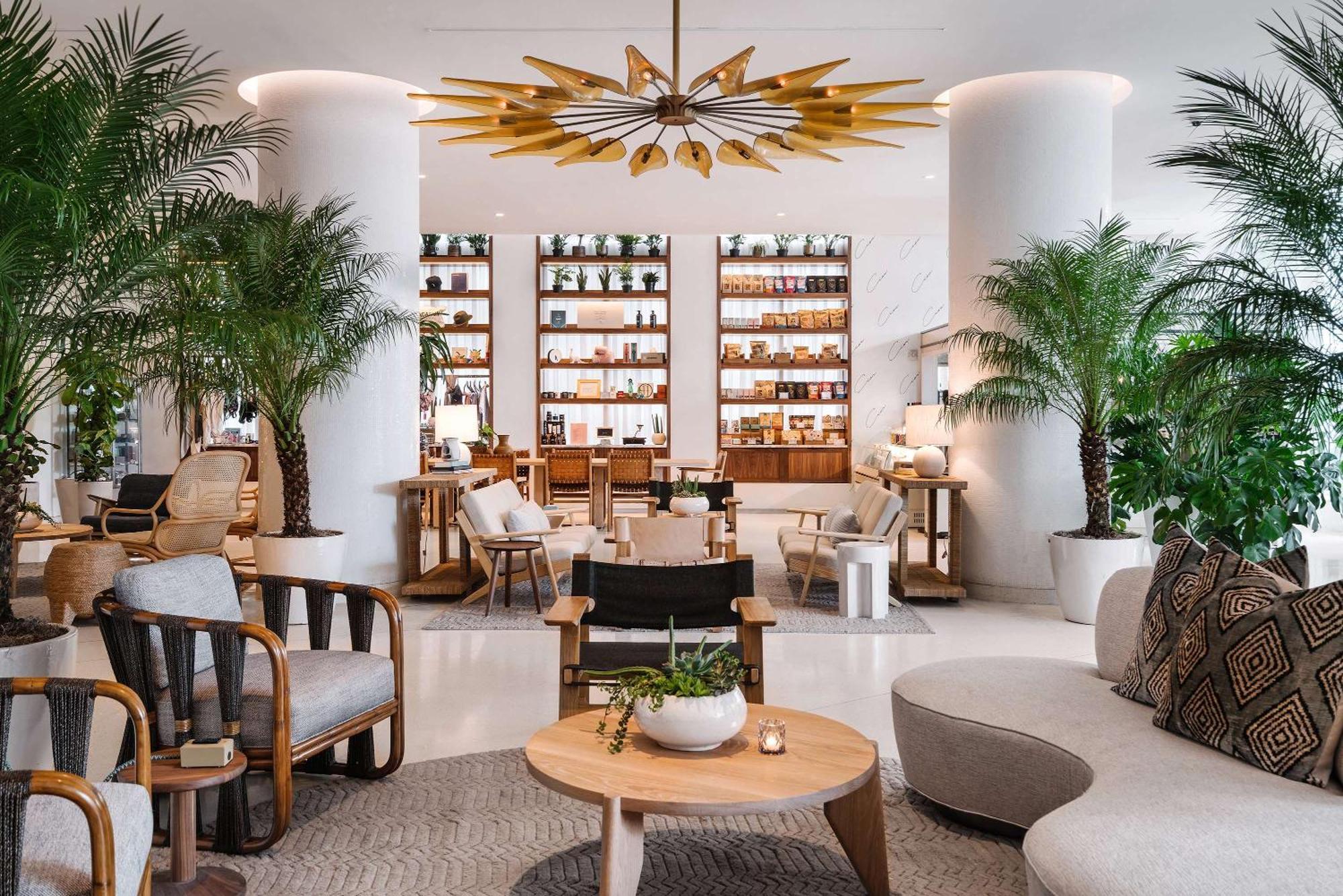 Nautilus Sonesta מיאמי ביץ' מראה חיצוני תמונה The lobby of the Four Seasons Hotel