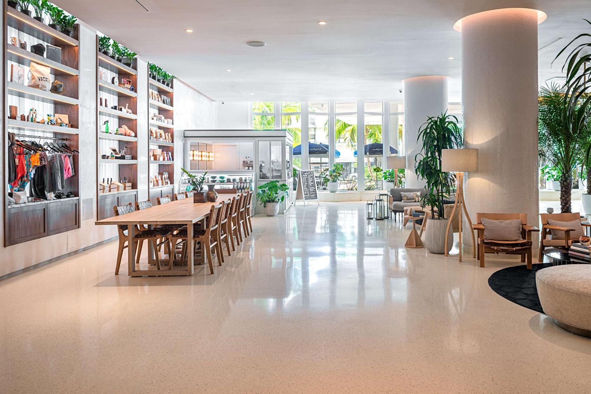 Nautilus Sonesta מיאמי ביץ' מראה חיצוני תמונה The interior of the lounge