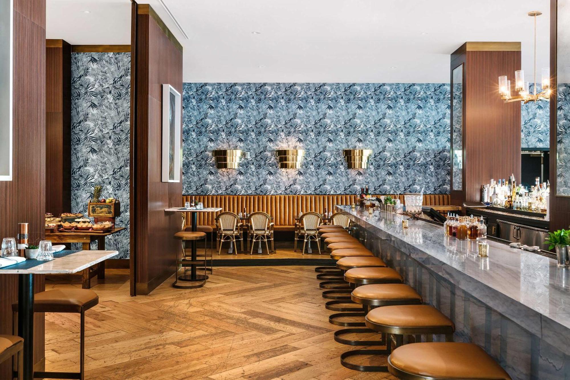 Nautilus Sonesta מיאמי ביץ' מראה חיצוני תמונה The bar at the restaurant